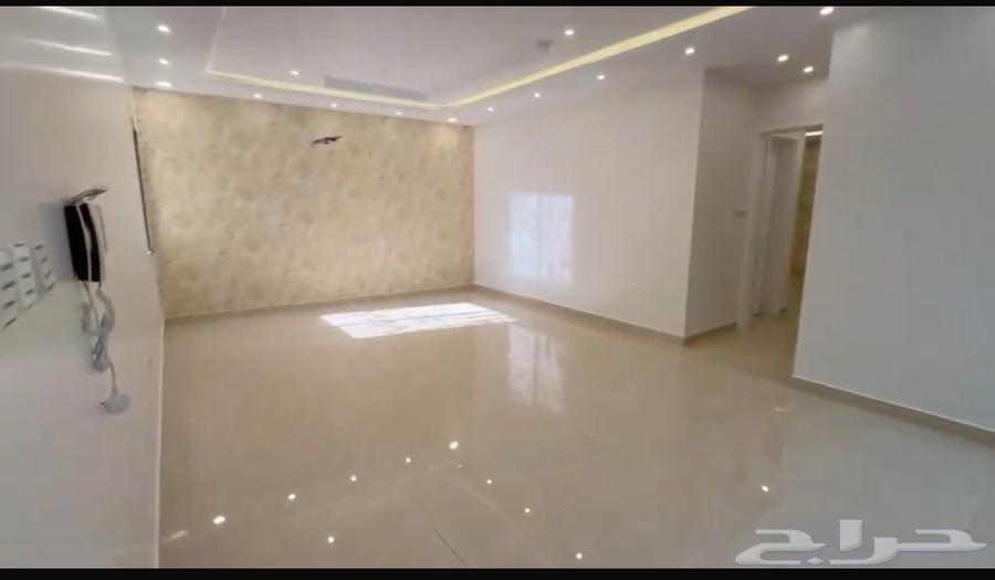 فيلا 6 غرف في المطار 8