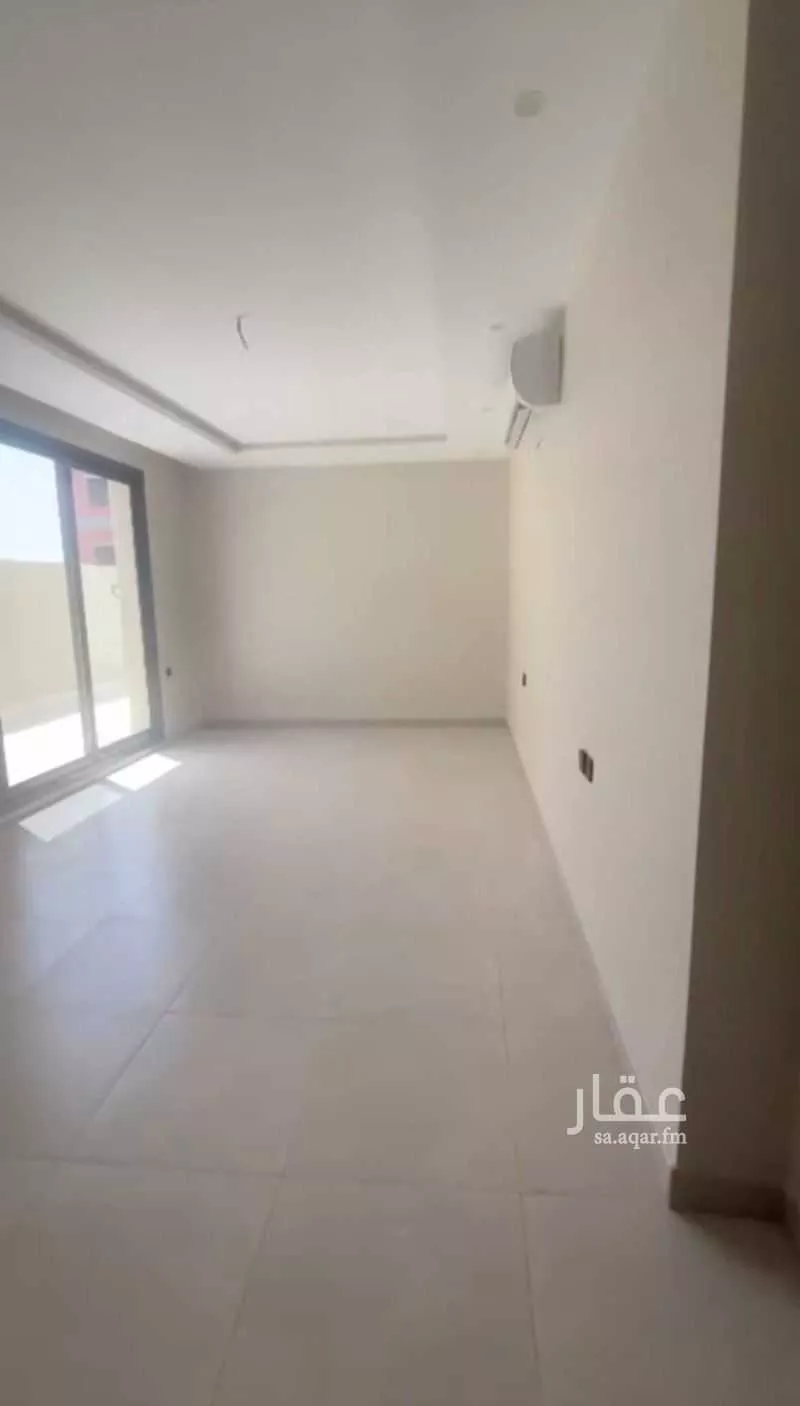 4 bedroom apartment in Al Sawari 8