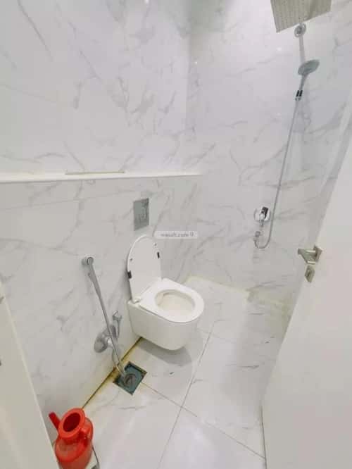 4 bedroom floor in Al Qadisiyah 9