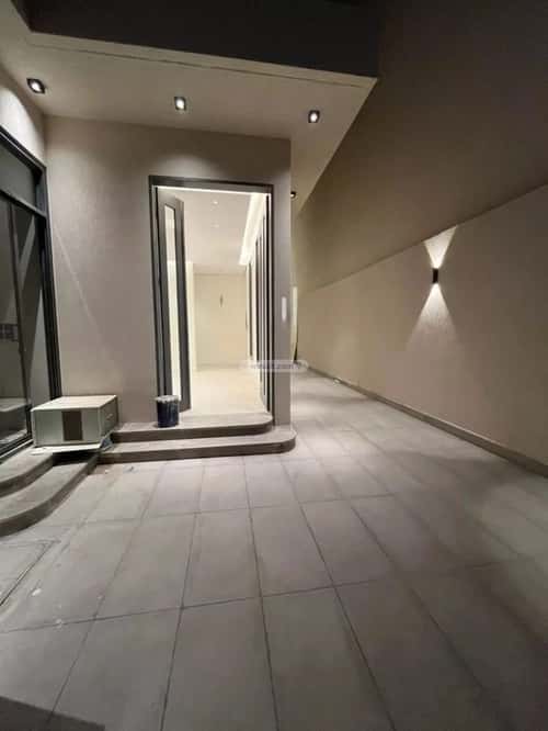 5 bedroom villa in Al Mahdiyyah 10