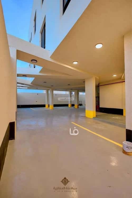 4 bedroom apartment in Al Mahdiyyah 1