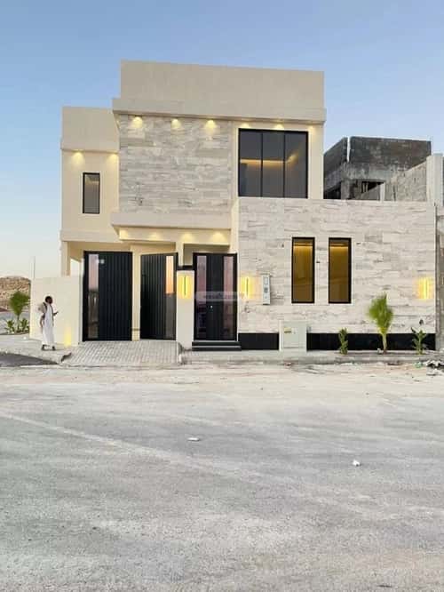 5 bedroom villa in Al Mahdiyyah 1