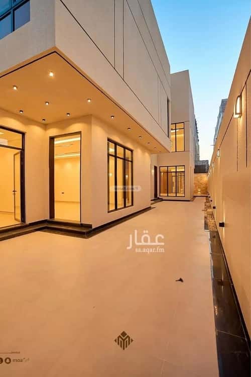 6 bedroom villa in Al Mahdiyyah 1