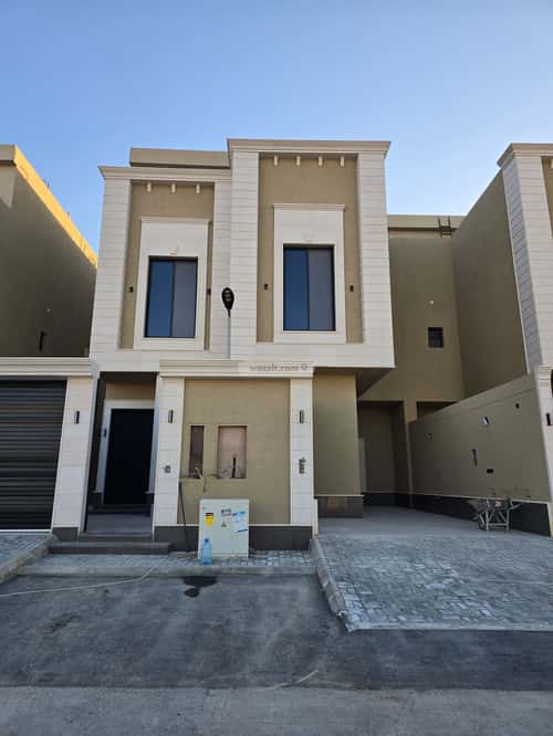 3 bedroom floor in Al Bayan 12