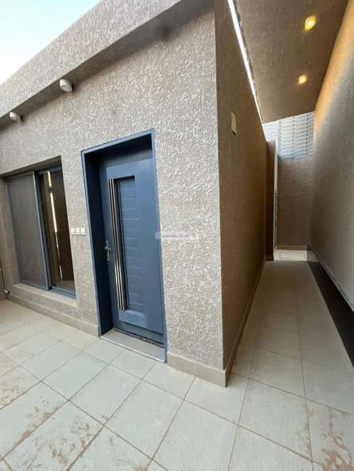 6 bedroom villa in Al Yasmin 6