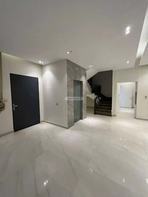 6 bedroom villa in Al Yasmin 8