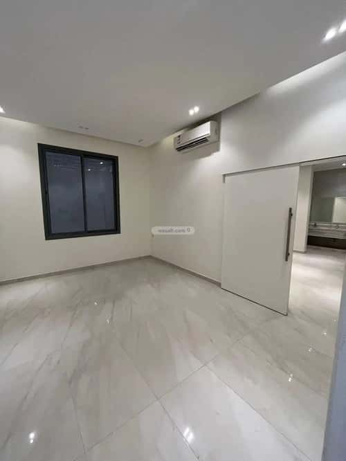 6 bedroom villa in Al Yasmin 2
