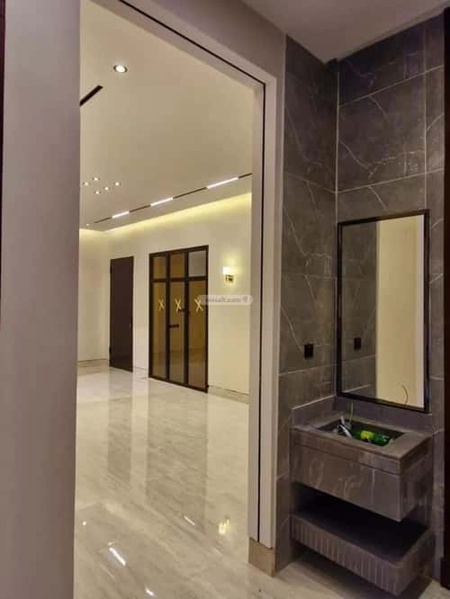 5 bedroom floor in Ad Dar Al Baida 1
