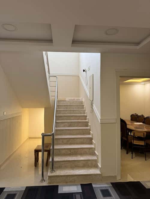 5 bedroom apartment in Dhahrat Laban 2