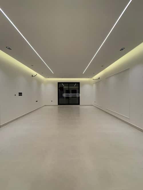 6 bedroom villa in Al Mahdiyyah 8