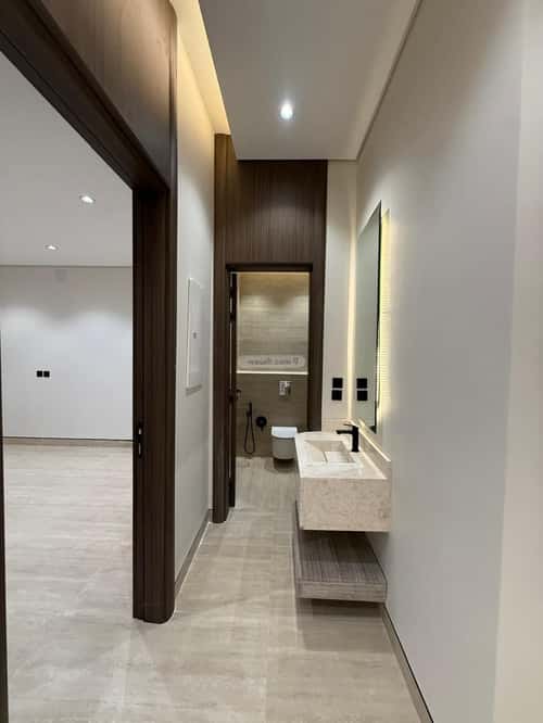 6 bedroom villa in Al Mahdiyyah 3