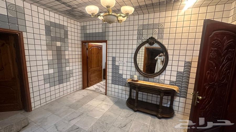 14 bedroom villa in Al Difa 2