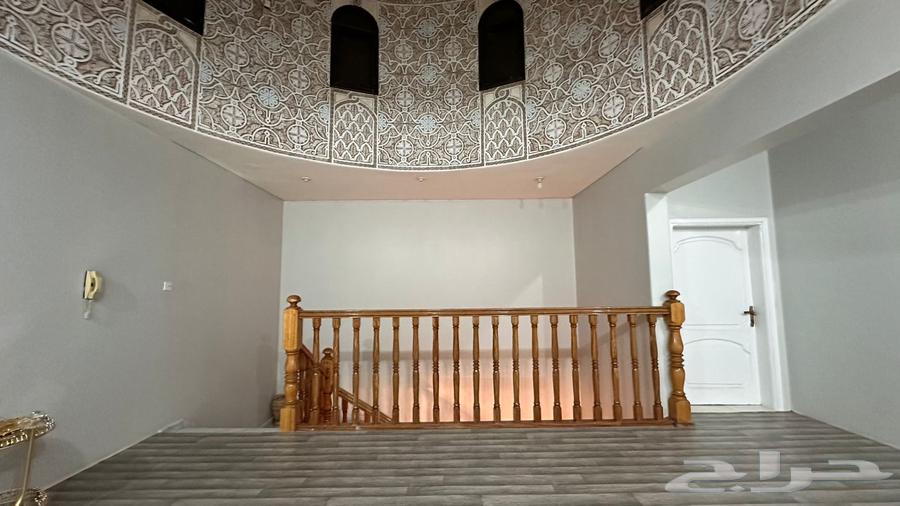 14 bedroom villa in Al Difa 11