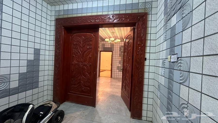 14 bedroom villa in Al Difa 13