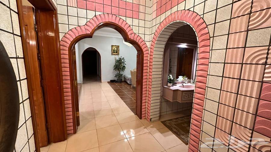 14 bedroom villa in Al Difa 19