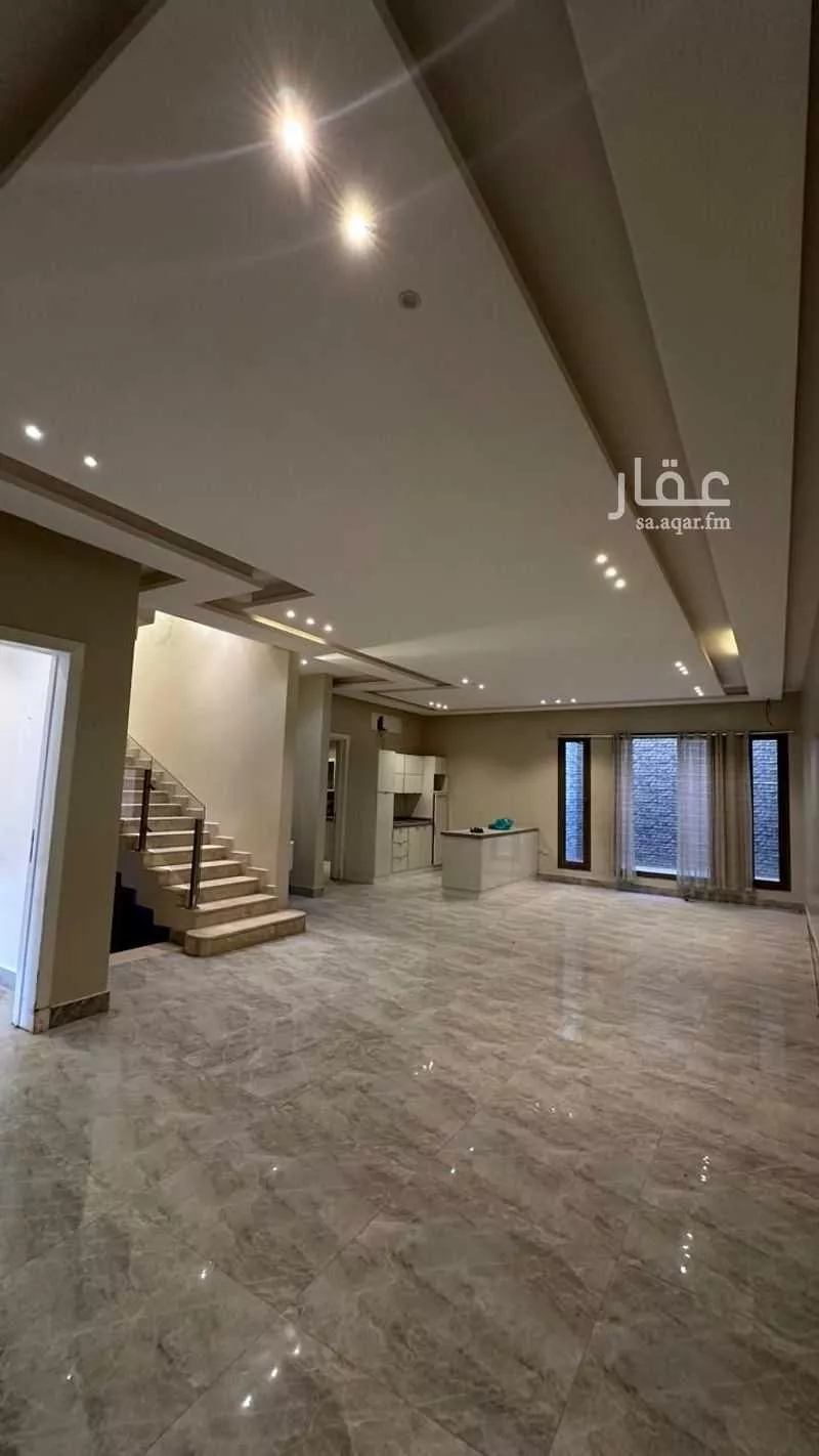 فيلا 8 غرف في العارض 6