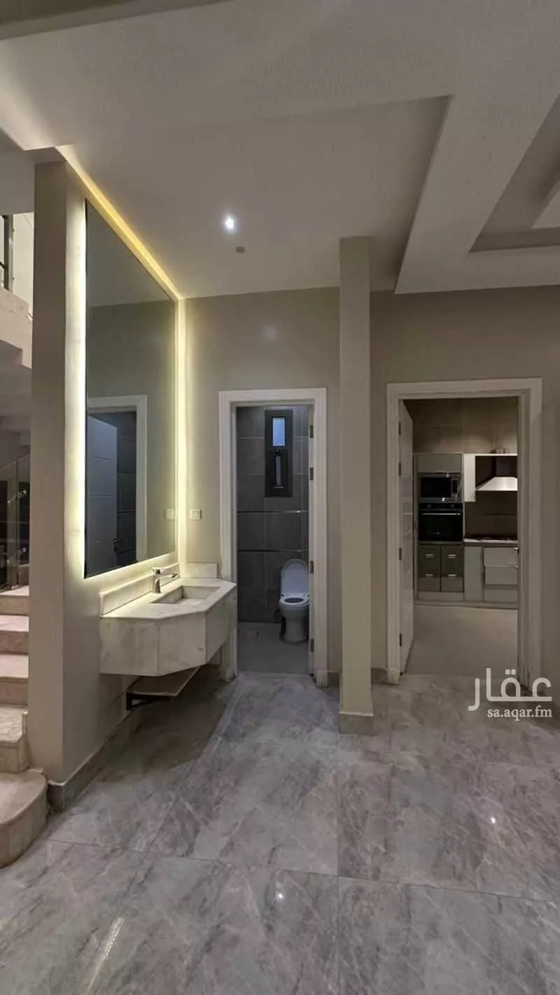 فيلا 8 غرف في العارض 8