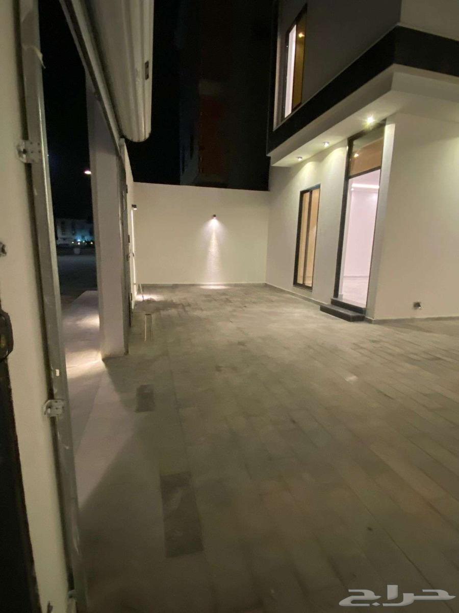 8 bedroom villa in Al Ranuna 3