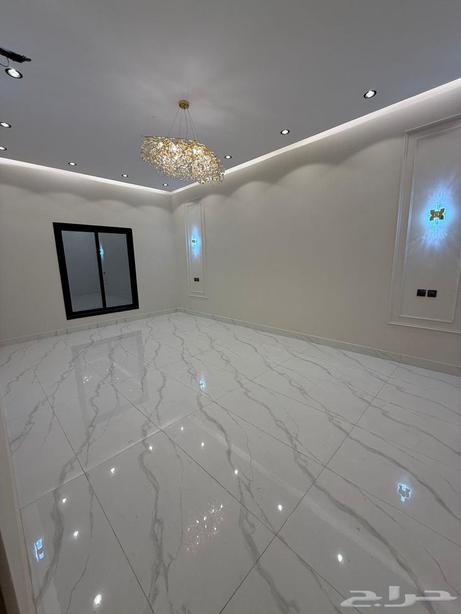 10 bedroom villa in Al Difa 13