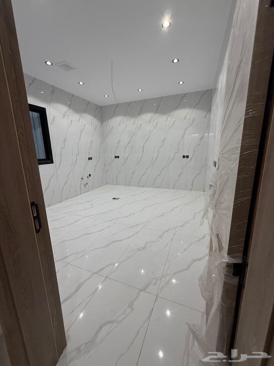 10 bedroom villa in Al Difa 14