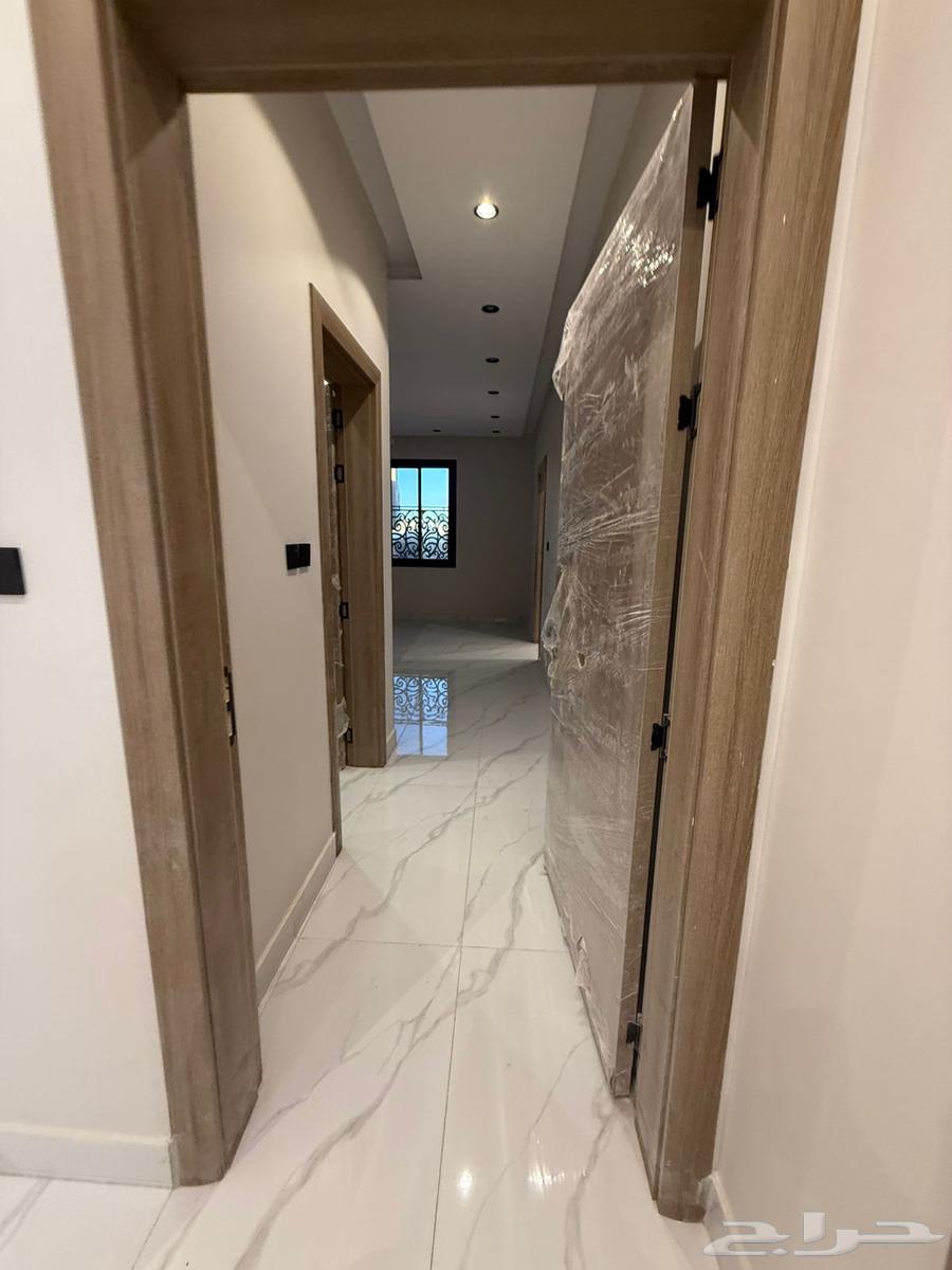 10 bedroom villa in Al Difa 18