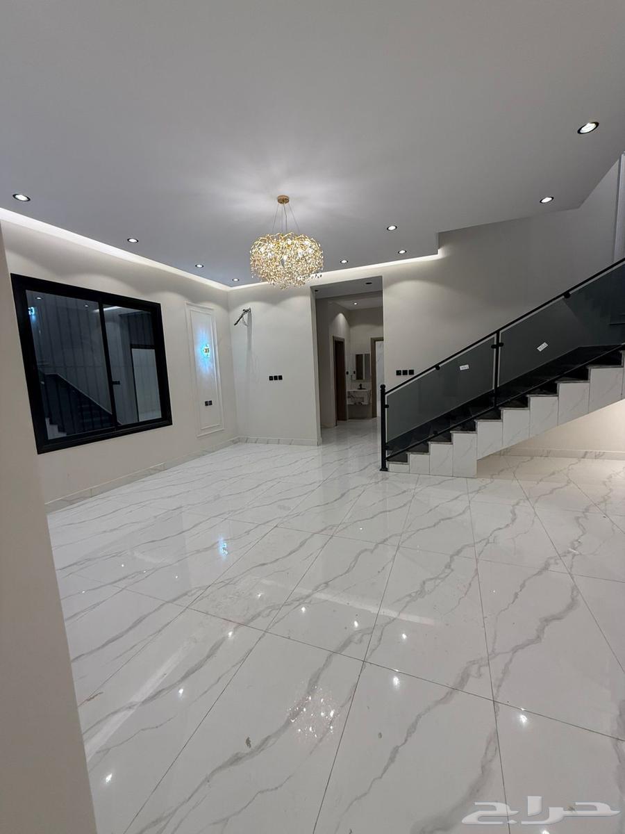 10 bedroom villa in Al Difa 24