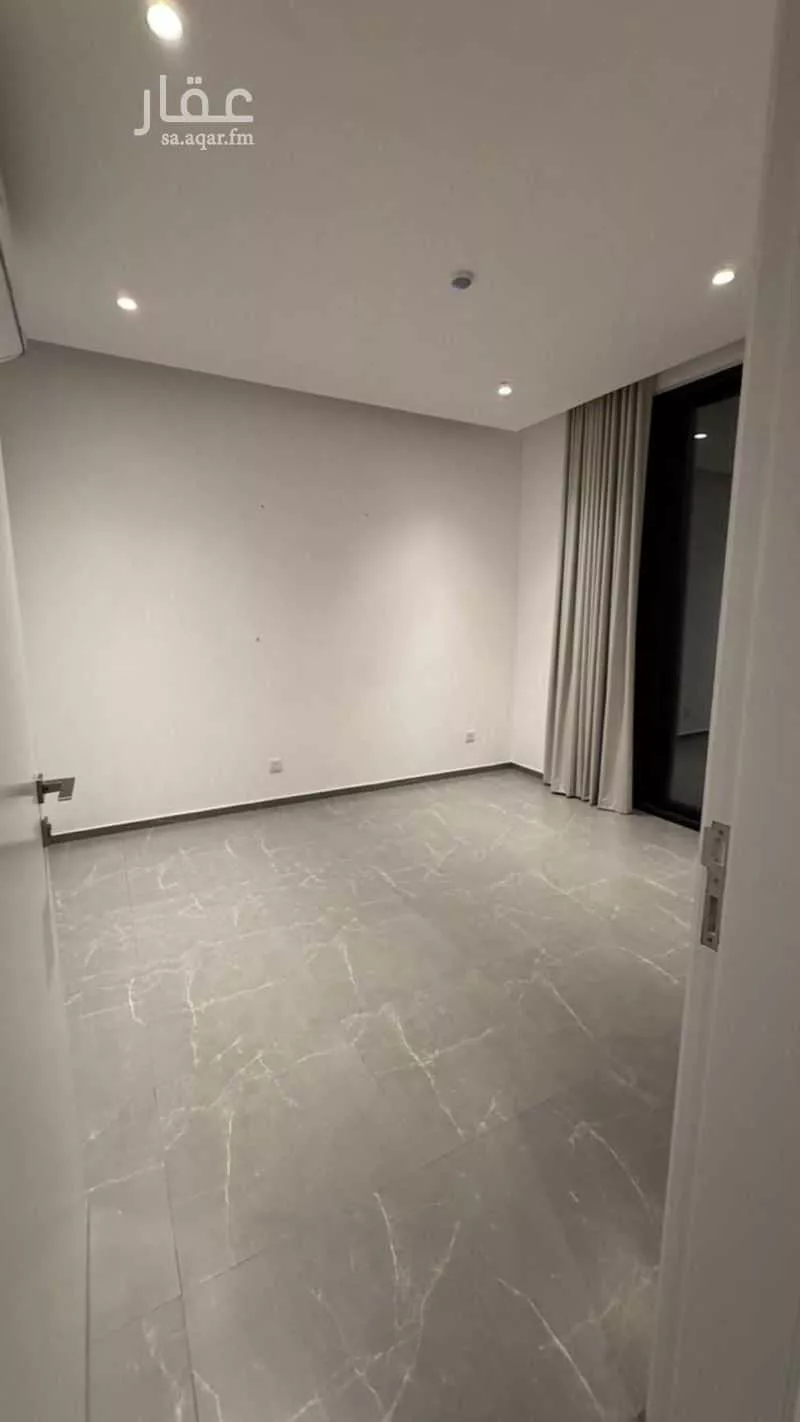 4 bedroom villa in Al Yasmin, Riyadh 5