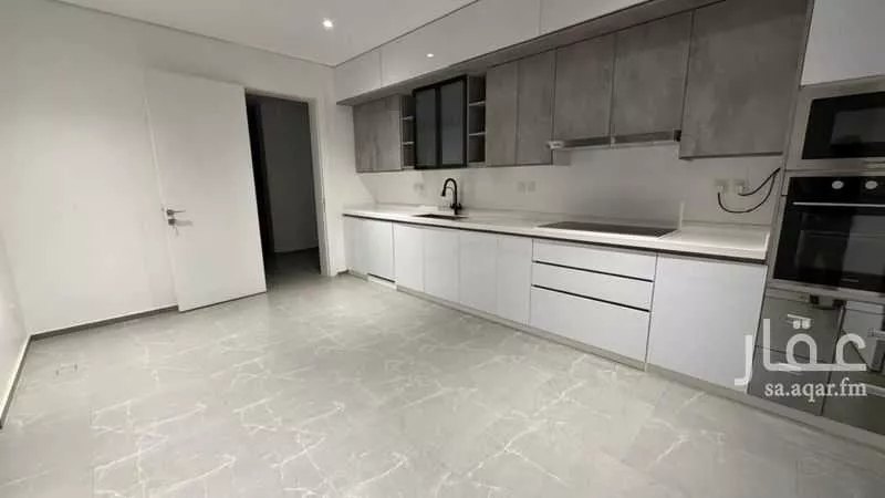 4 bedroom villa in Al Yasmin, Riyadh 6