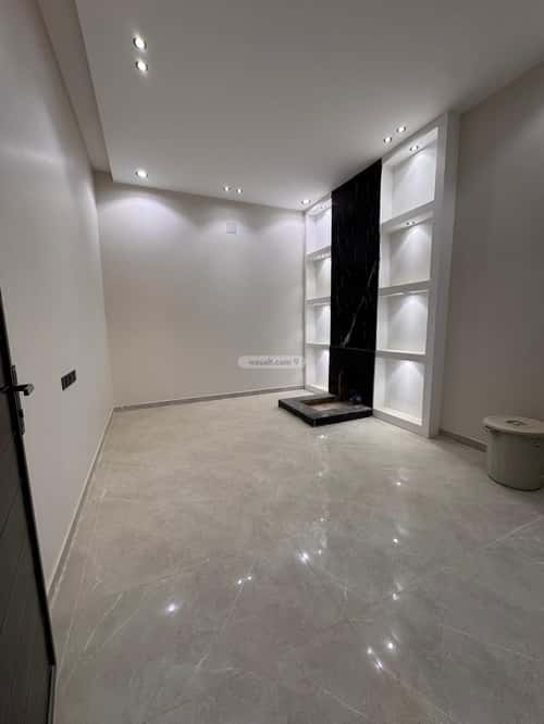 8 bedroom villa in Al Janadriyah 2