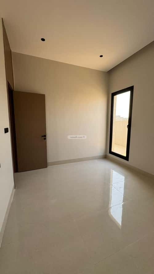 6 bedroom villa in Al Mahdiyyah 2