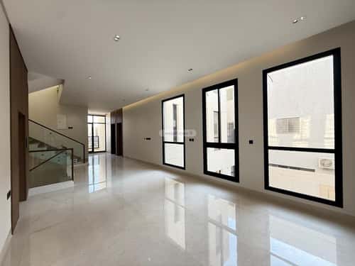 6 bedroom villa in Al Mahdiyyah 3