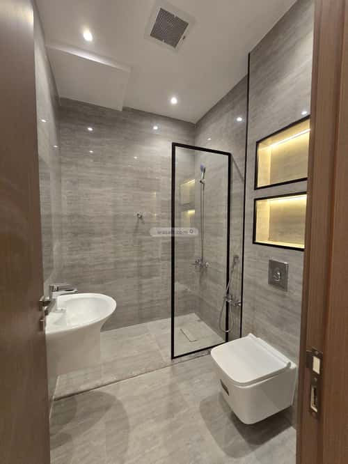 3 bedroom floor in Al Rimal 9