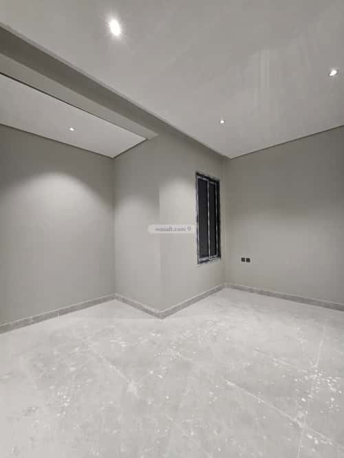 3 bedroom floor in Al Maizilah 9