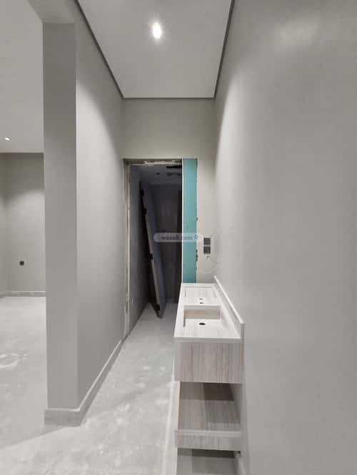 3 bedroom floor in Al Maizilah 3