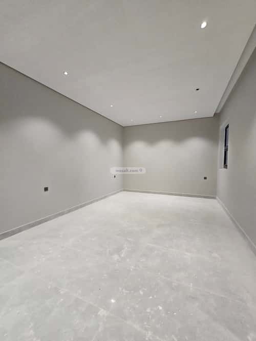 3 bedroom floor in Al Maizilah 7