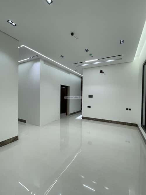 3 bedroom apartment in Al Mahdiyyah 8