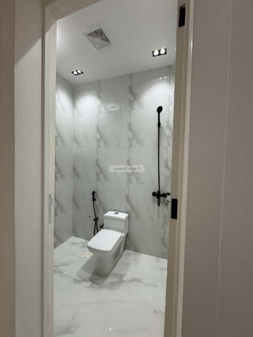 4 bedroom apartment in Al Zahrah 1