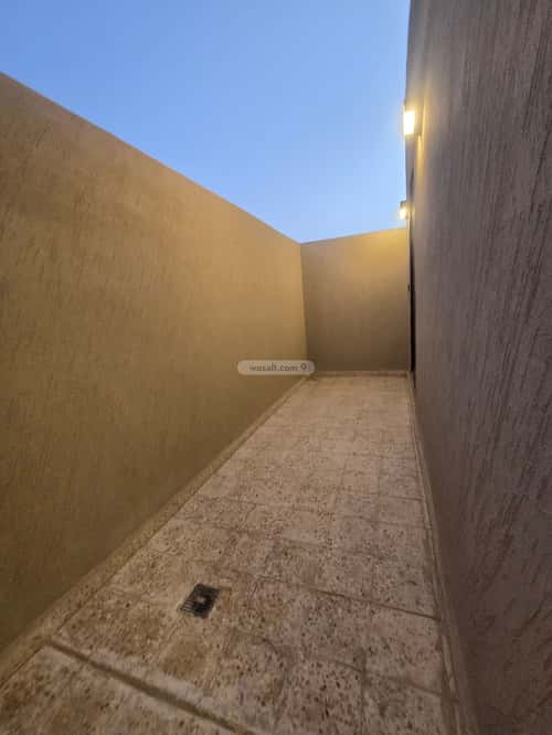 3 bedroom apartment in Al Awali, Riyadh 4