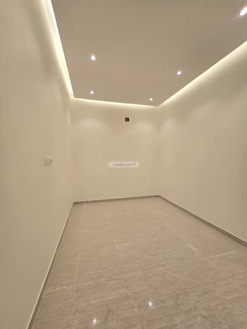 6 bedroom villa in Al Zahrah 5