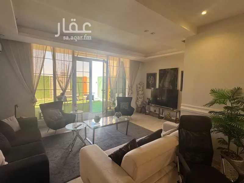 3 bedroom apartment in Al Yasmin 6