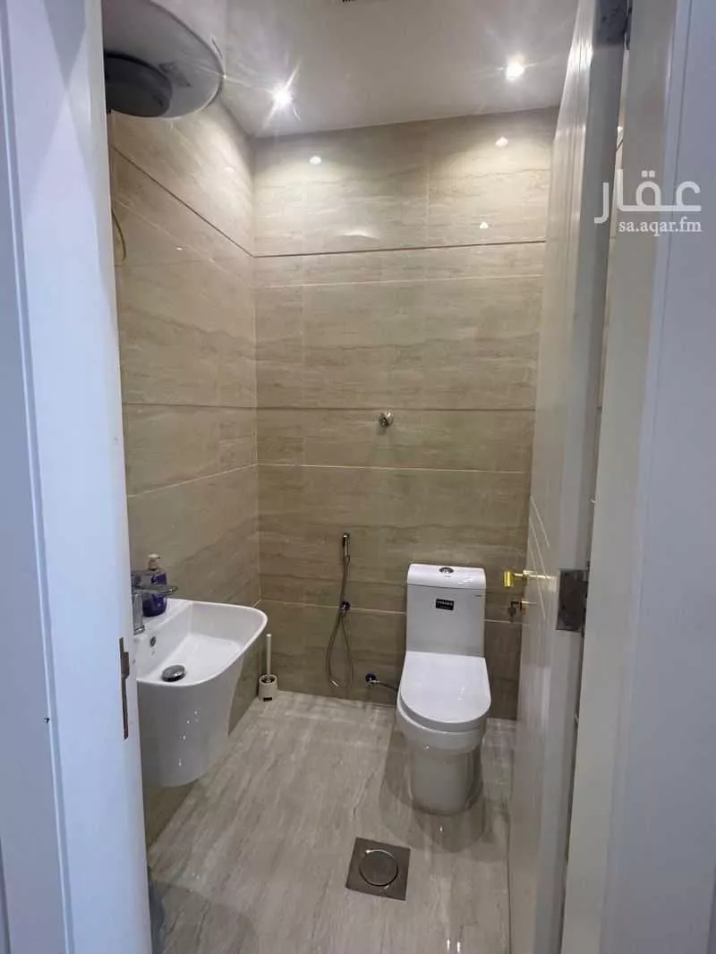 3 bedroom apartment in Al Yasmin 9