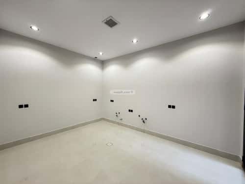 6 bedroom villa in Al Mahdiyyah 3