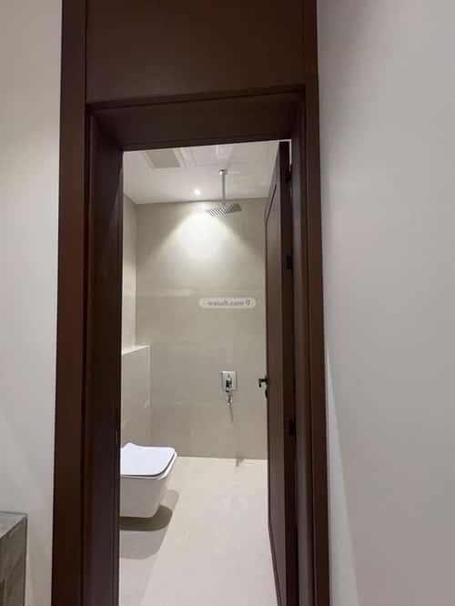 6 bedroom villa in Al Mahdiyyah 3