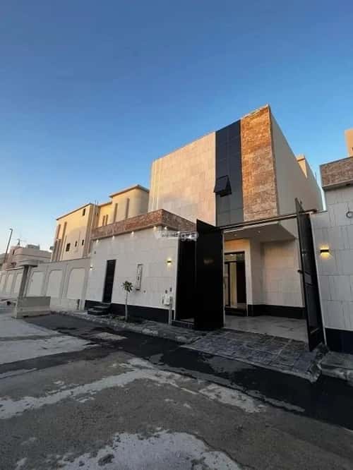 5 bedroom villa in Al Khaleej 3