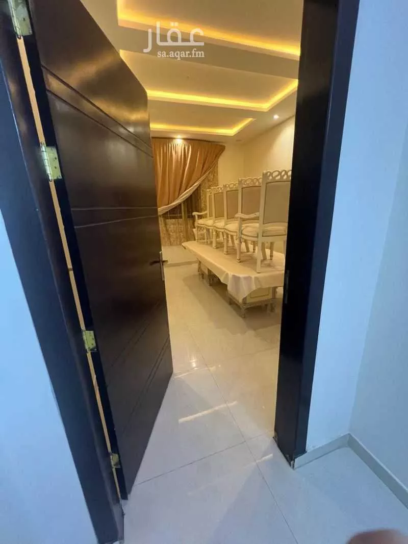 6 bedroom apartment in Al Rimal 2