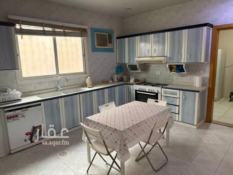 5 bedroom villa in Al Andalus 4