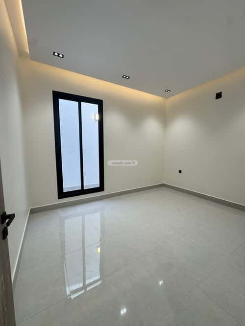 4 bedroom floor in Al Munsiyah 10