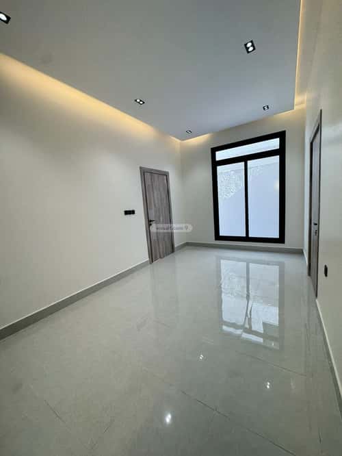 4 bedroom floor in Al Munsiyah 3