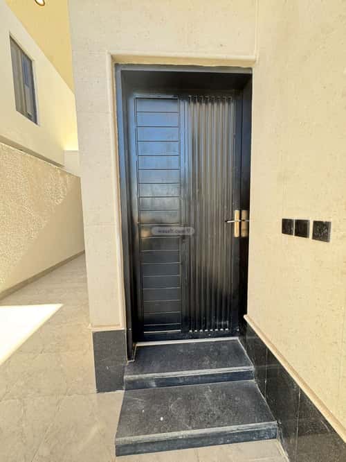 4 bedroom floor in Al Munsiyah 2