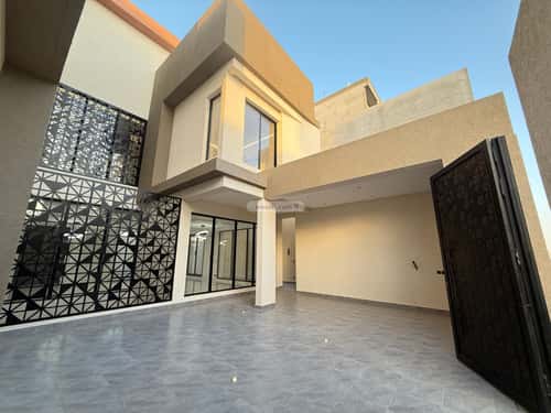 6 bedroom villa in Al Mahdiyyah 3